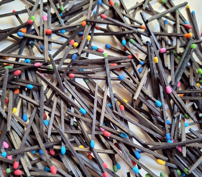 Candle Matches / Alighieri / Rainbow Matches / Black Matches