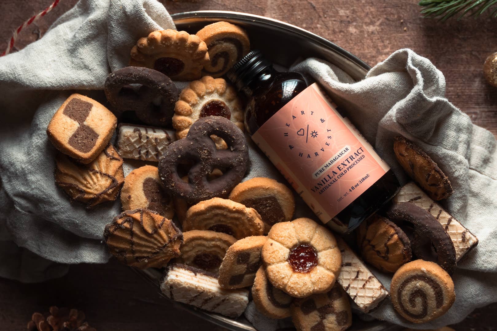 Pure Madagascar Vanilla Extract 2 oz - Ethically Sourced