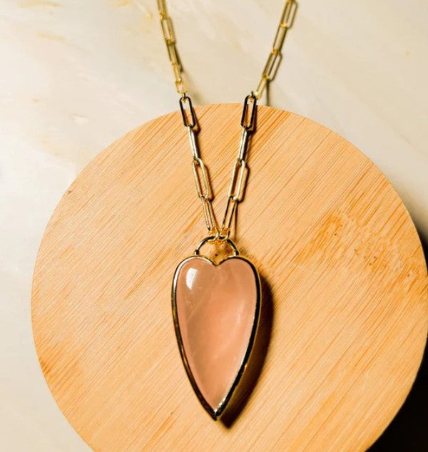 Every Santore Jewelry piece is individually handmade in small, made-to-order batches. Featuring curated stones and specialty chains, our designs are inspired by the beautiful world around us and created for the real people who grace it.